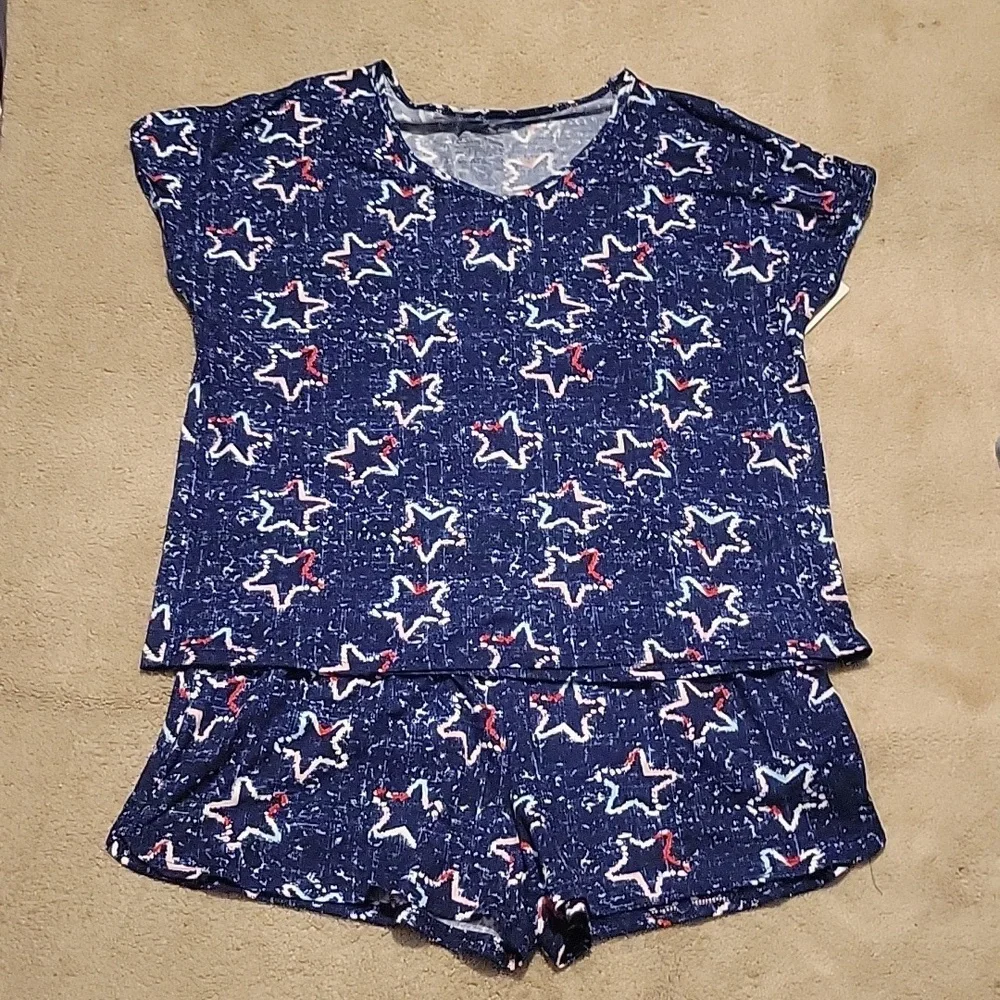 ❤️ NWT 2 PIECE STAR PRINT PAJAMAS SIZE LARGE - Picture 1 of 6